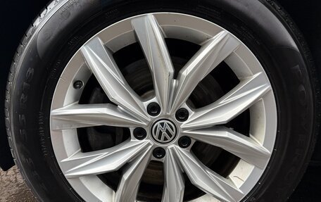 Volkswagen Tiguan II, 2018 год, 2 850 000 рублей, 14 фотография