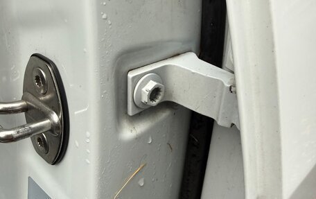 Volkswagen Tiguan II, 2018 год, 2 850 000 рублей, 29 фотография