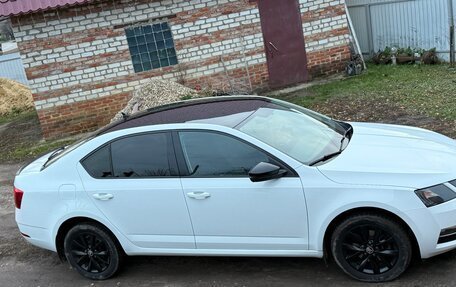 Skoda Octavia, 2017 год, 1 790 000 рублей, 34 фотография