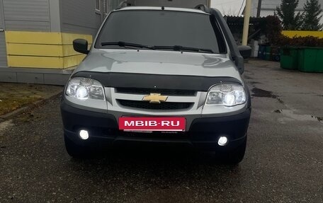 Chevrolet Niva I рестайлинг, 2014 год, 490 000 рублей, 2 фотография