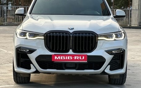 BMW X7, 2020 год, 8 777 999 рублей, 2 фотография