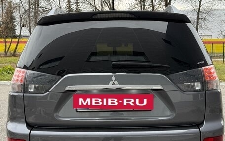 Mitsubishi Outlander III рестайлинг 3, 2008 год, 990 000 рублей, 14 фотография