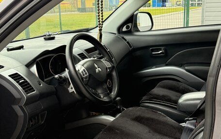 Mitsubishi Outlander III рестайлинг 3, 2008 год, 990 000 рублей, 22 фотография