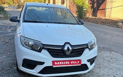 Renault Logan II, 2019 год, 700 000 рублей, 1 фотография