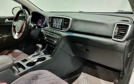 KIA Sportage IV рестайлинг, 2019 год, 2 200 000 рублей, 14 фотография