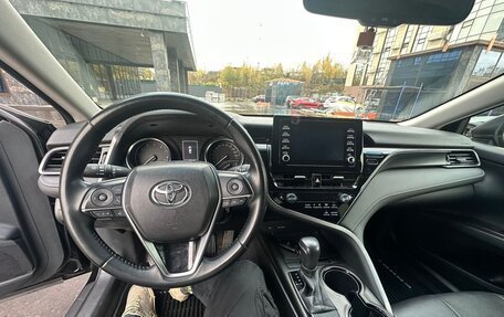 Toyota Camry, 2021 год, 2 900 000 рублей, 7 фотография