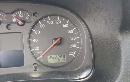 Volkswagen Golf IV, 2002 год, 275 000 рублей, 11 фотография