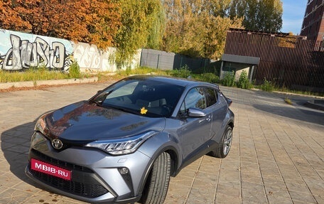 Toyota C-HR I рестайлинг, 2019 год, 2 490 000 рублей, 1 фотография