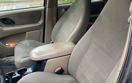 Ford Escape II, 2000 год, 420 000 рублей, 16 фотография