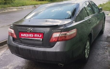 Toyota Camry, 2011 год, 1 500 000 рублей, 2 фотография