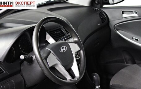 Hyundai Solaris II рестайлинг, 2013 год, 847 000 рублей, 11 фотография