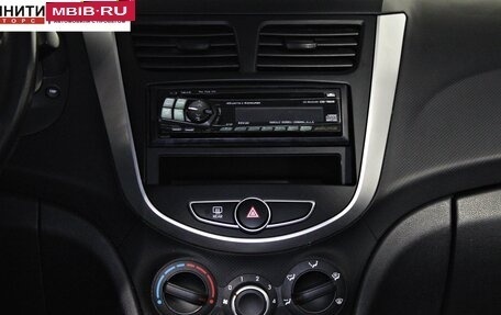 Hyundai Solaris II рестайлинг, 2013 год, 847 000 рублей, 15 фотография