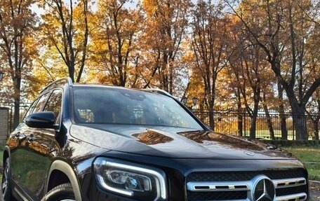 Mercedes-Benz GLB, 2019 год, 3 500 000 рублей, 5 фотография