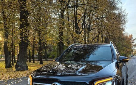 Mercedes-Benz GLB, 2019 год, 3 500 000 рублей, 16 фотография