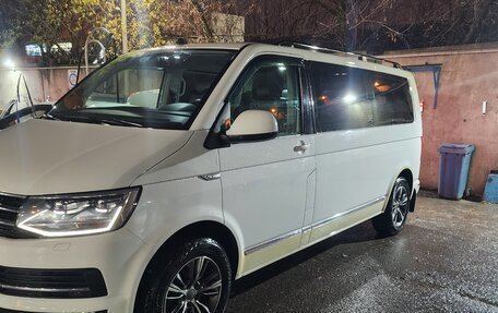 Volkswagen Caravelle T6 рестайлинг, 2018 год, 4 200 000 рублей, 3 фотография