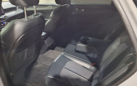 KIA K5, 2022 год, 2 850 000 рублей, 9 фотография