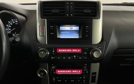 Toyota Land Cruiser Prado 150 рестайлинг 2, 2011 год, 3 095 000 рублей, 7 фотография