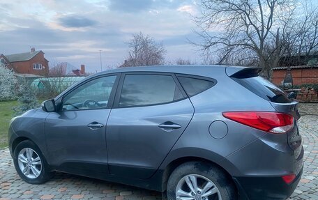 Hyundai ix35 I рестайлинг, 2013 год, 1 200 000 рублей, 2 фотография