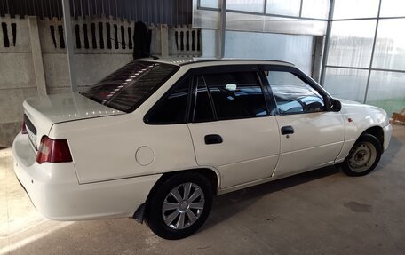 Daewoo Nexia I рестайлинг, 2010 год, 120 000 рублей, 8 фотография