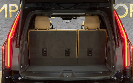 Cadillac Escalade V, 2022 год, 12 490 000 рублей, 8 фотография