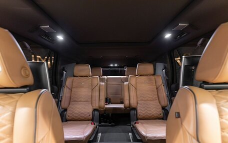 Cadillac Escalade V, 2022 год, 12 490 000 рублей, 17 фотография