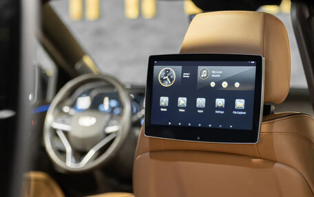 Cadillac Escalade V, 2022 год, 12 490 000 рублей, 18 фотография