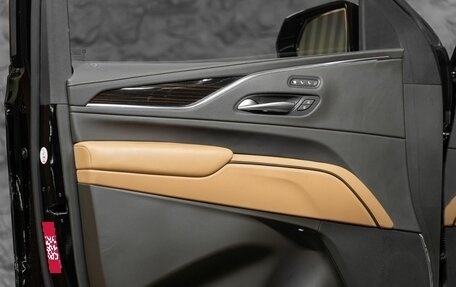 Cadillac Escalade V, 2022 год, 12 490 000 рублей, 24 фотография