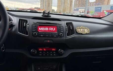 KIA Sportage III, 2011 год, 975 000 рублей, 21 фотография