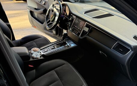 Porsche Macan I рестайлинг, 2018 год, 3 500 000 рублей, 12 фотография