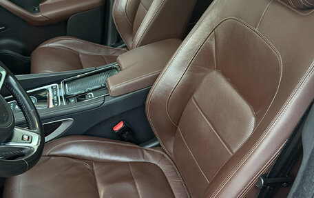 Jaguar F-Pace, 2017 год, 3 200 000 рублей, 10 фотография