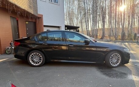 BMW 5 серия, 2017 год, 3 790 000 рублей, 4 фотография