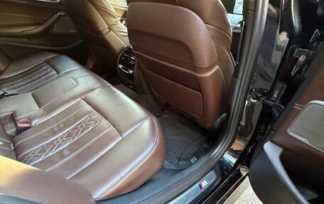 BMW 5 серия, 2017 год, 3 790 000 рублей, 28 фотография