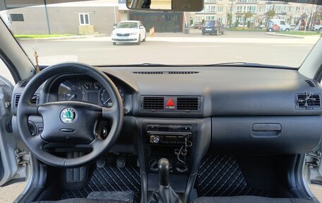 Skoda Octavia IV, 2004 год, 580 000 рублей, 10 фотография