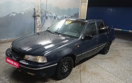 Daewoo Nexia I рестайлинг, 2004 год, 60 000 рублей, 2 фотография