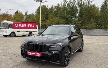 BMW X7, 2021 год, 9 300 000 рублей, 8 фотография