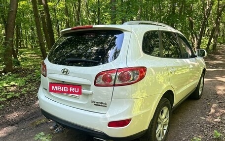 Hyundai Santa Fe III рестайлинг, 2010 год, 1 000 000 рублей, 2 фотография