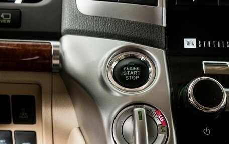 Toyota Land Cruiser 200, 2015 год, 4 150 000 рублей, 13 фотография