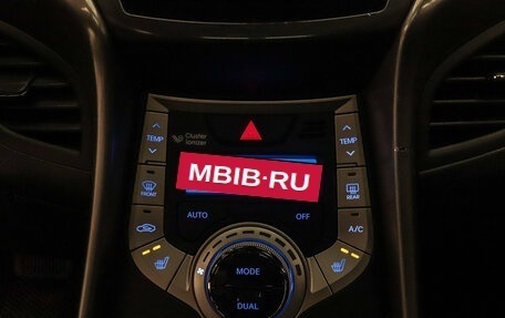 Hyundai Avante, 2012 год, 1 070 000 рублей, 16 фотография