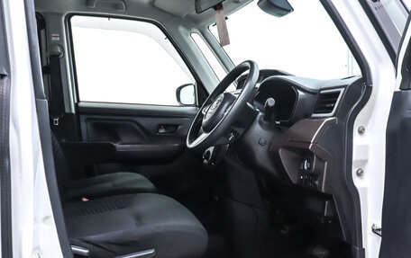 Toyota Tank I, 2017 год, 990 000 рублей, 9 фотография