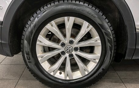 Volkswagen Tiguan II, 2017 год, 1 980 000 рублей, 7 фотография