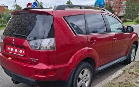 Mitsubishi Outlander III рестайлинг 3, 2011 год, 1 000 000 рублей, 3 фотография