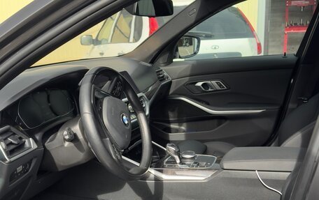 BMW 3 серия, 2020 год, 2 550 000 рублей, 3 фотография