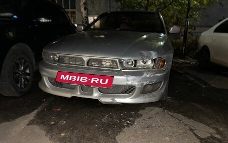 Mitsubishi Galant VIII, 2002 год, 180 000 рублей, 2 фотография