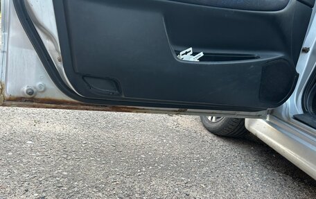 Mitsubishi Galant VIII, 2002 год, 180 000 рублей, 8 фотография