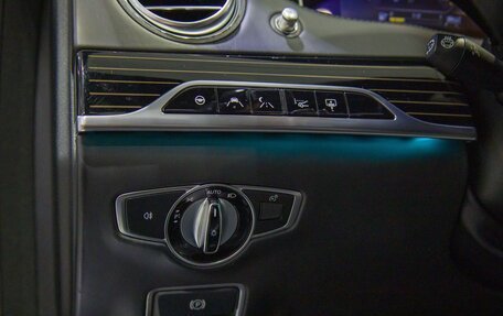 Mercedes-Benz S-Класс, 2017 год, 6 000 000 рублей, 18 фотография