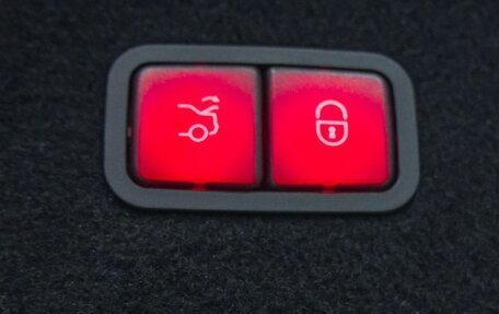 Mercedes-Benz S-Класс, 2017 год, 6 000 000 рублей, 26 фотография