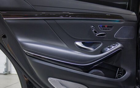 Mercedes-Benz S-Класс, 2017 год, 6 000 000 рублей, 24 фотография