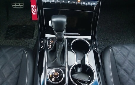 KIA Mohave I, 2023 год, 5 000 000 рублей, 15 фотография