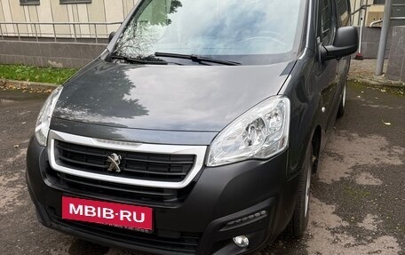 Peugeot Partner II рестайлинг 2, 2020 год, 1 980 000 рублей, 1 фотография