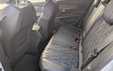 Peugeot 3008 II, 2018 год, 2 350 000 рублей, 8 фотография